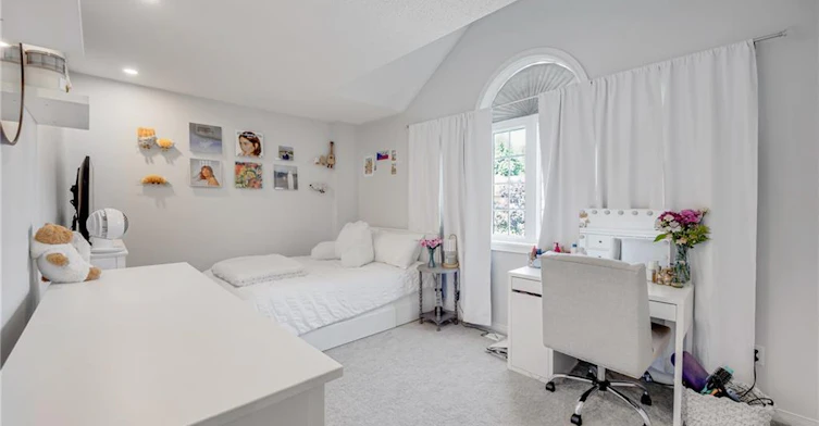 24 Segwun Road, Hamilton, ON, L8B 0K2 - 14