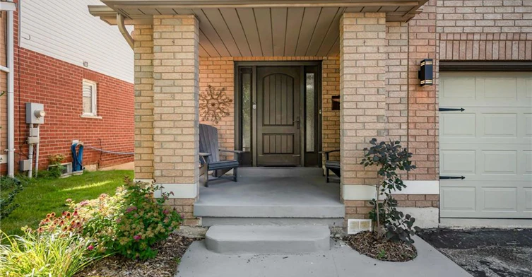 24 Segwun Road, Hamilton, ON, L8B 0K2 - 2