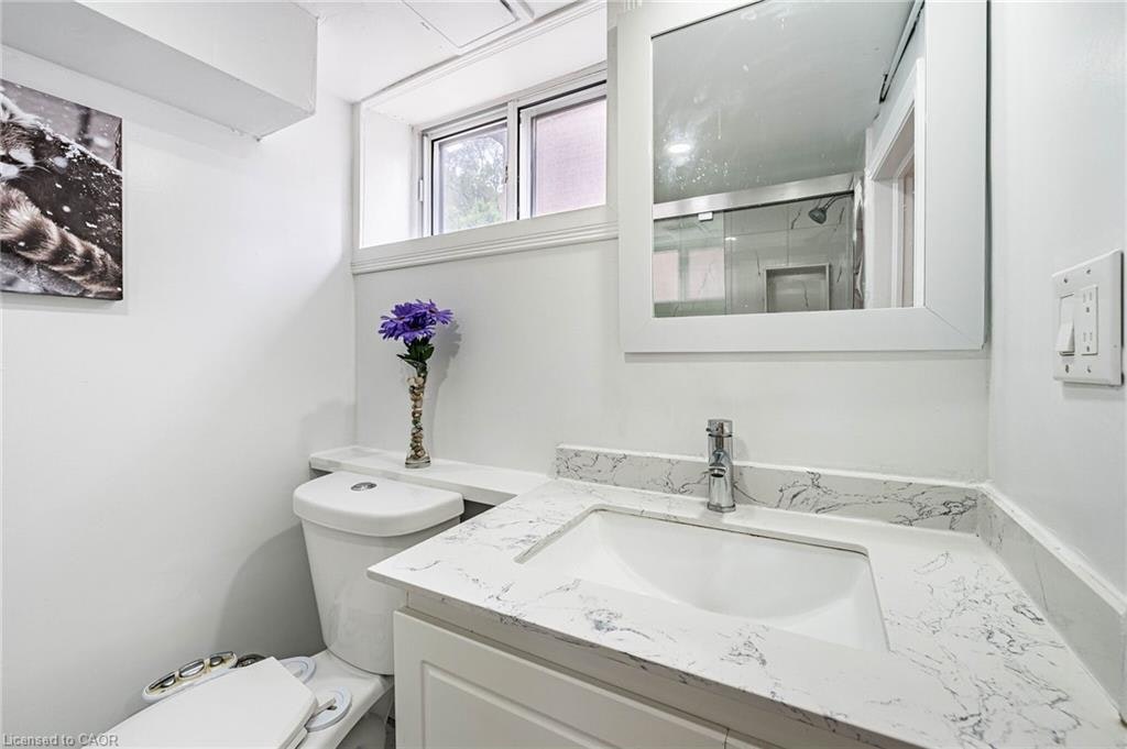 7 Putney Road, Toronto, ON, M8W 2K6 - 33