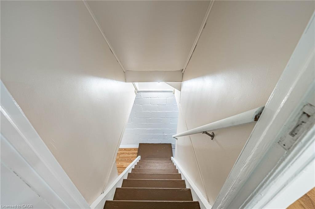7 Putney Road, Toronto, ON, M8W 2K6 - 27
