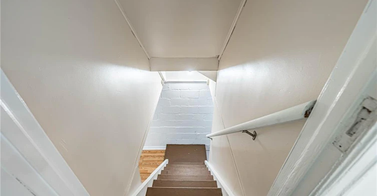 7 Putney Road, Toronto, ON, M8W 2K6 - 27