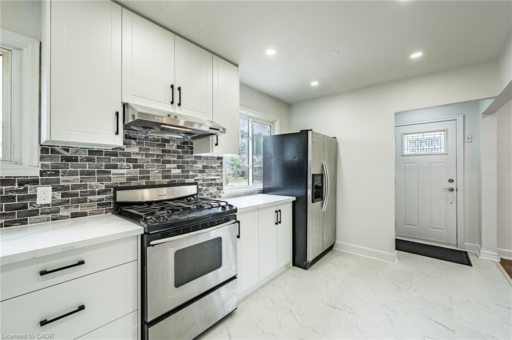 7 Putney Road, Toronto, ON, M8W 2K6 - 15