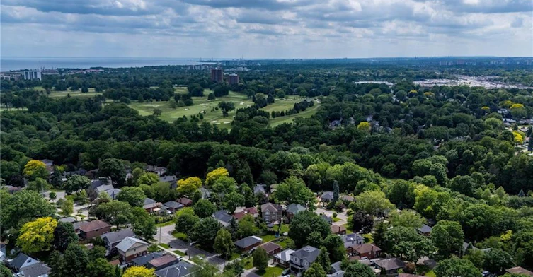 7 Putney Road, Toronto, ON, M8W 2K6 - 3