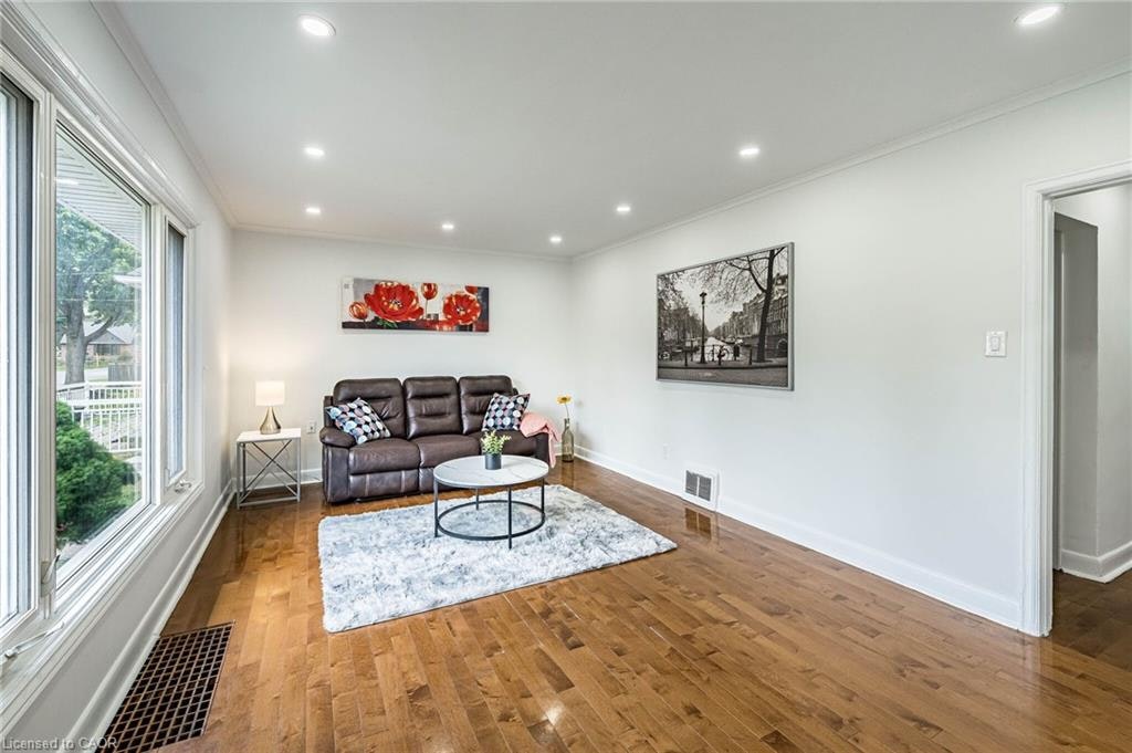 7 Putney Road, Toronto, ON, M8W 2K6 - 8