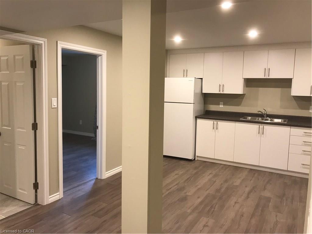 102 B Elmbank Trail, Kitchener, ON, N2R 0H1 - 13