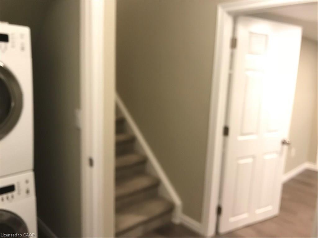 102 B Elmbank Trail, Kitchener, ON, N2R 0H1 - 16