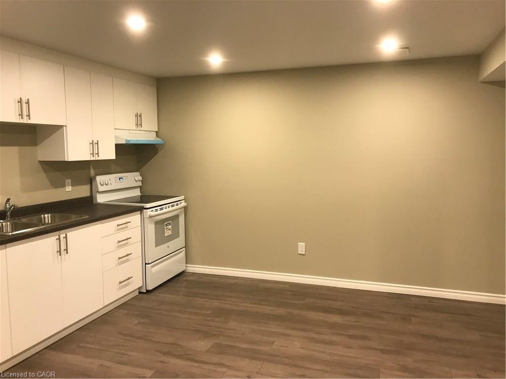 102 B Elmbank Trail, Kitchener, ON, N2R 0H1 - 14