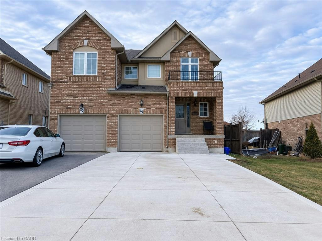 30 Meadow Wood Crescent, Hamilton, ON, L8J 3Z8