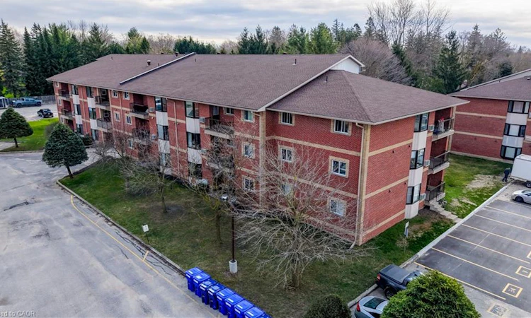 105-440 Durham Street W