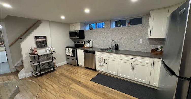 Lower-52 Massey Avenue, Kitchener, ON, N2C 1M3 - 9