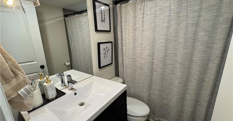 Lower-52 Massey Avenue, Kitchener, ON, N2C 1M3 - 10