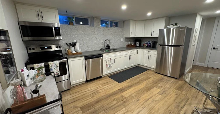 Lower-52 Massey Avenue, Kitchener, ON, N2C 1M3 - 7