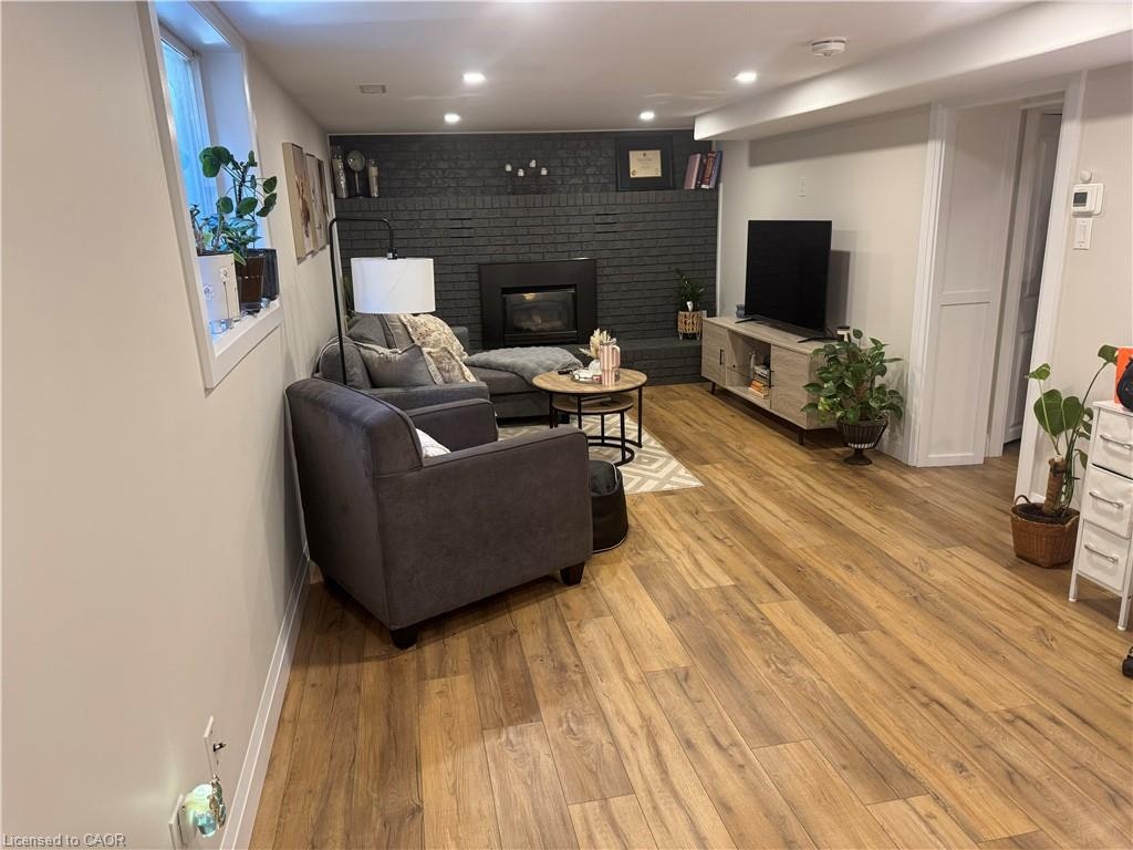 Lower-52 Massey Avenue, Kitchener, ON, N2C 1M3 - 4