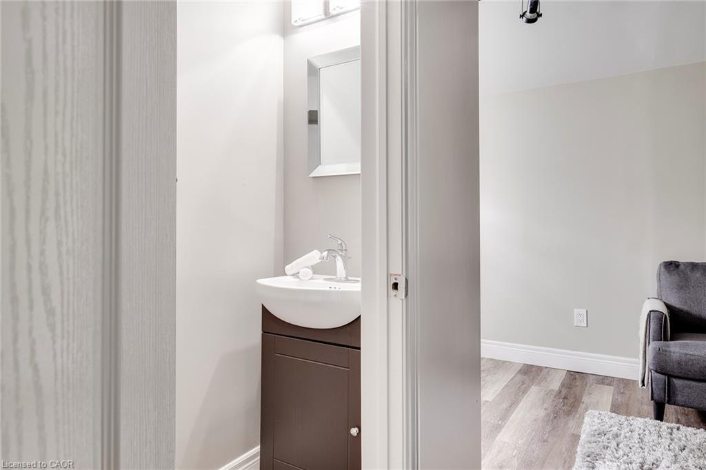 111 Scott Road, Cambridge, ON, N3C 2X6 - 17