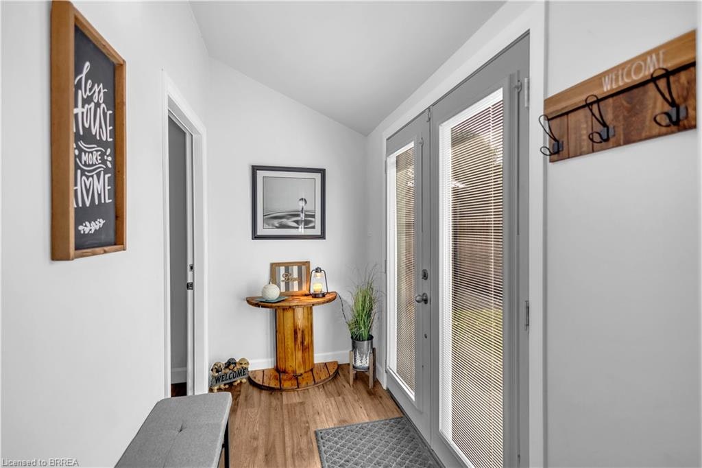3-114 King Street, Brant, ON, N0E 1A0 - 3