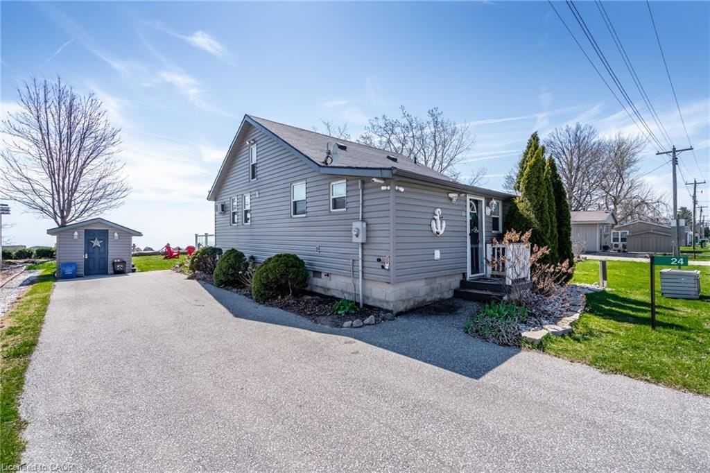 24 Pulley Road, Leamington, ON, N0P 2P0