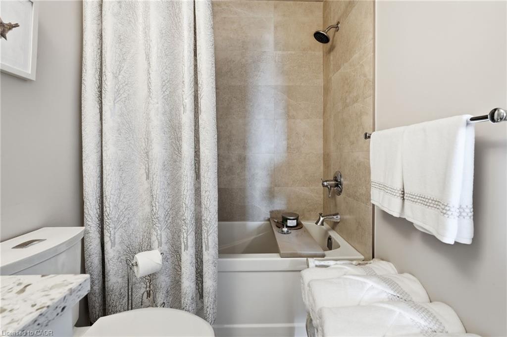8 Slater Court, Hamilton, ON, L8B 0K8 - 21