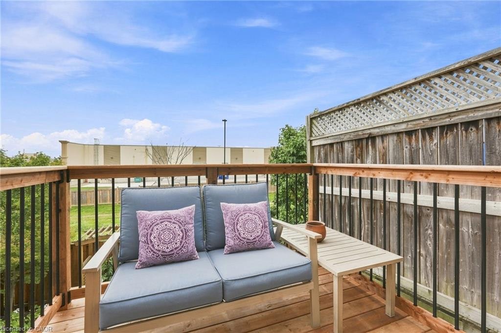 8 Slater Court, Hamilton, ON, L8B 0K8 - 40