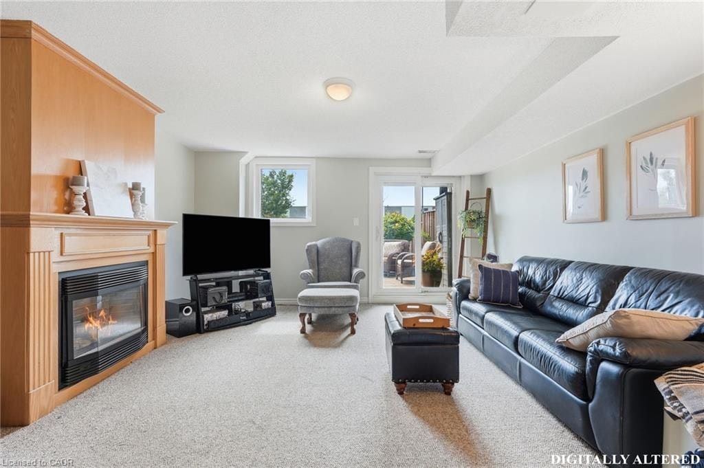 8 Slater Court, Hamilton, ON, L8B 0K8 - 34
