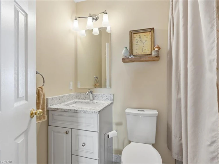 8 Slater Court, Hamilton, ON, L8B 0K8 - 16