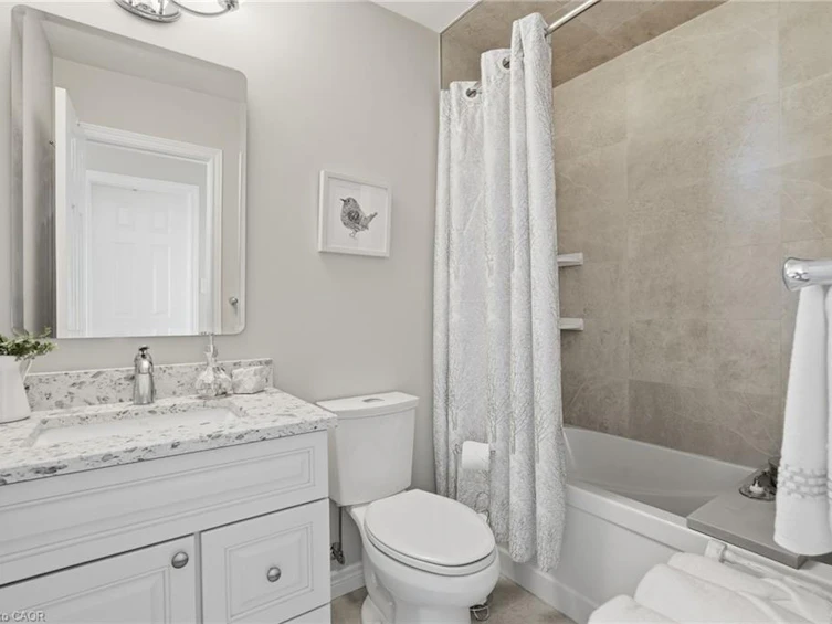 8 Slater Court, Hamilton, ON, L8B 0K8 - 20