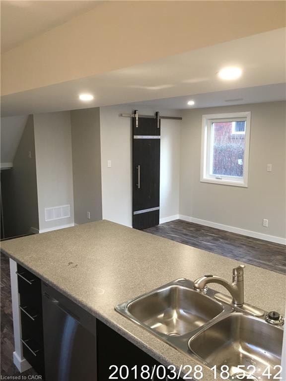 2-681 Upper Wentworth Street, Hamilton, ON, L9A 4V6 - 8