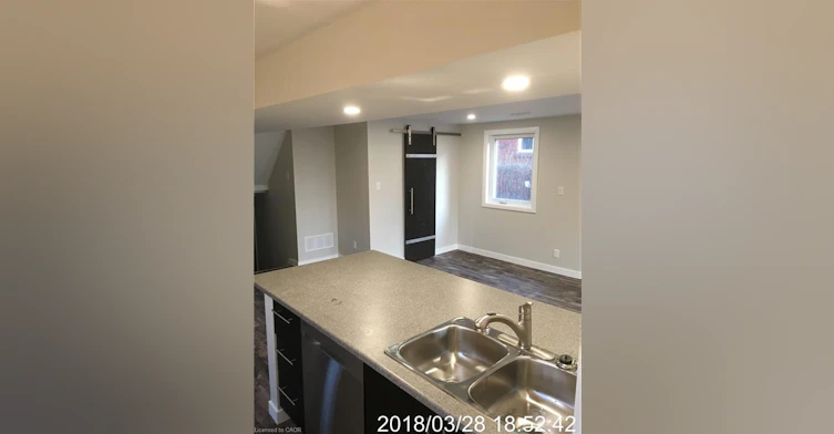 2-681 Upper Wentworth Street, Hamilton, ON, L9A 4V6 - 8