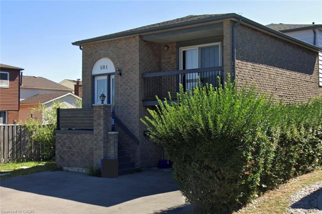 2-681 Upper Wentworth Street, Hamilton, ON, L9A 4V6 - 2