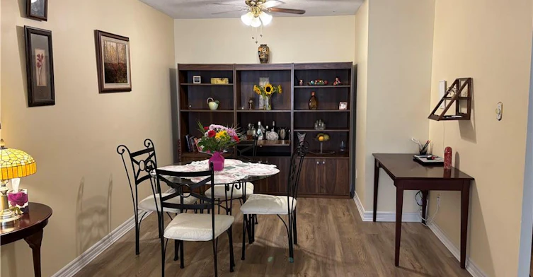 205-975 Warwick Court, Burlington, ON, L7T 3Z7 - 5