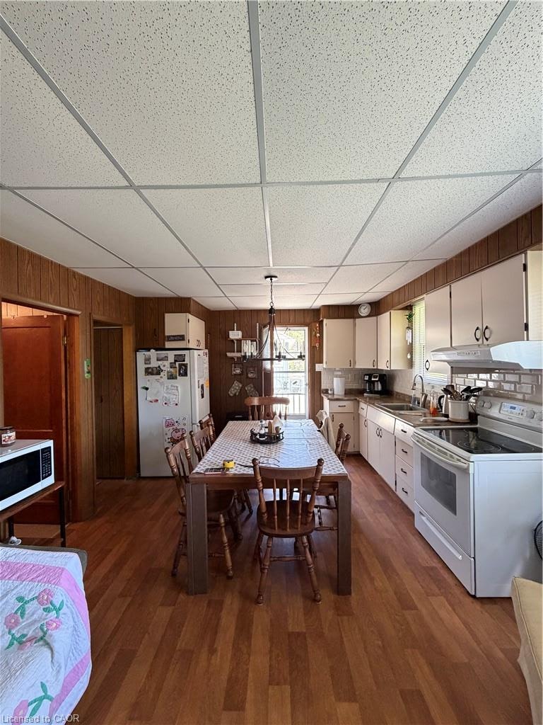 7 Snooks Drive, Norfolk County, ON, N0E 1T0 - 3