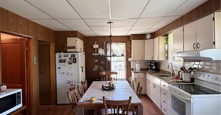 7 Snooks Drive, Norfolk County, ON, N0E 1T0 - 3