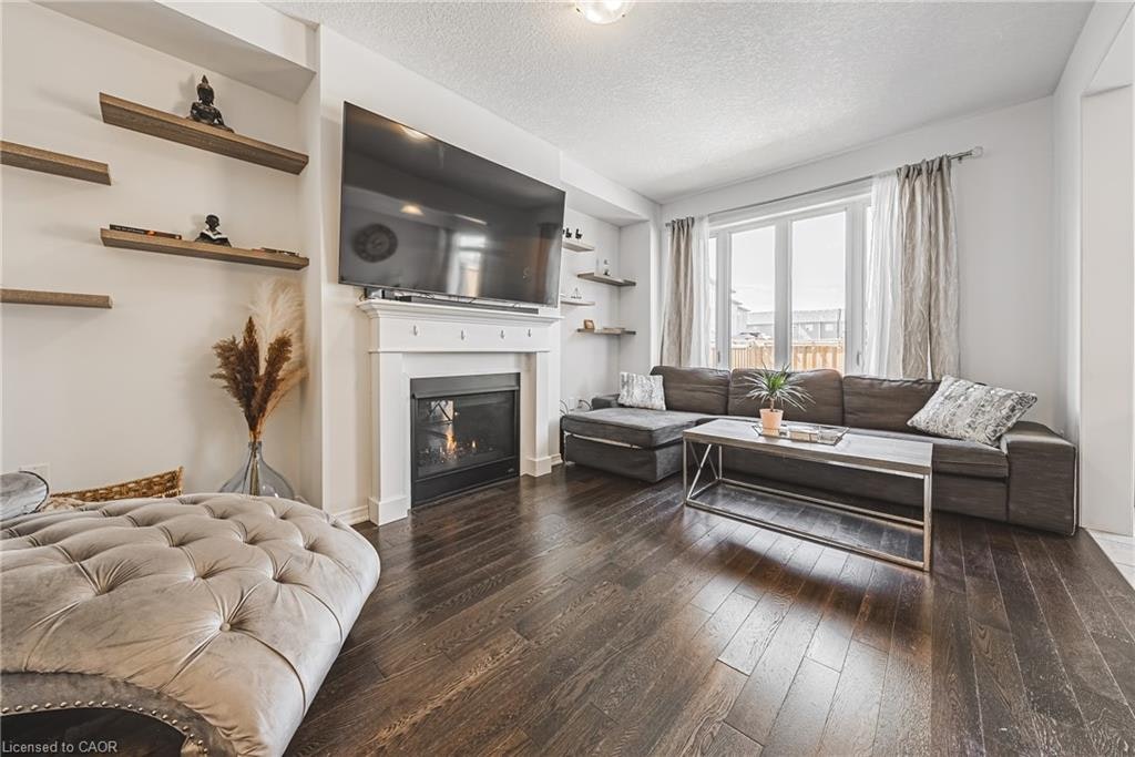MAIN-11 Mcwatters Street, Hamilton, ON, L0R 1C0 - 7