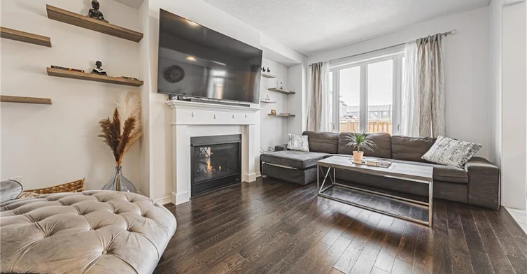 MAIN-11 Mcwatters Street, Hamilton, ON, L0R 1C0 - 7