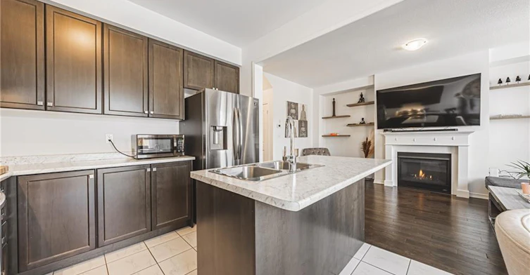 MAIN-11 Mcwatters Street, Hamilton, ON, L0R 1C0 - 11