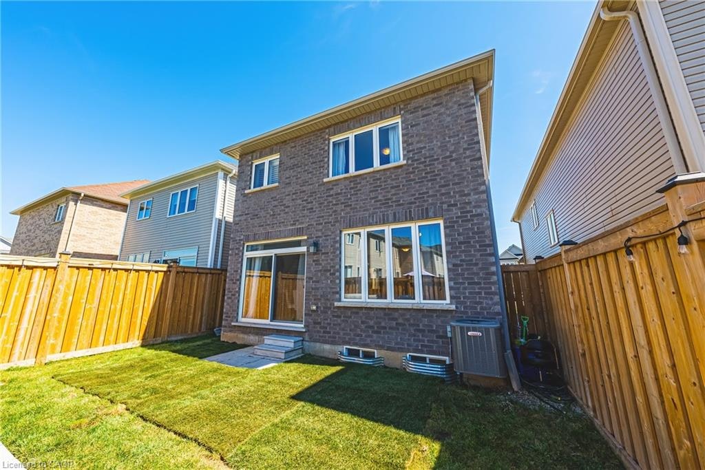 MAIN-11 Mcwatters Street, Hamilton, ON, L0R 1C0 - 30