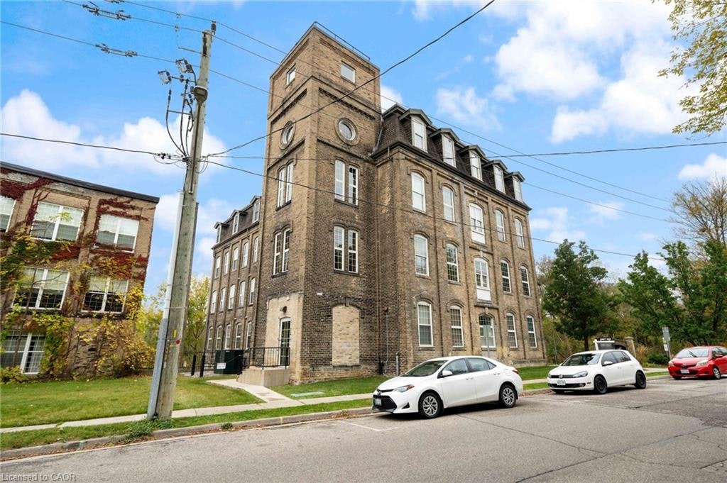 302-140 West River Street, Brant, ON, N3L 3E2 - 2
