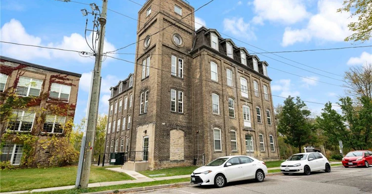 302-140 West River Street, Brant, ON, N3L 3E2 - 2