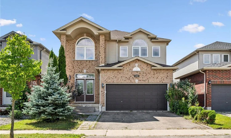 909 Pebblecreek Court