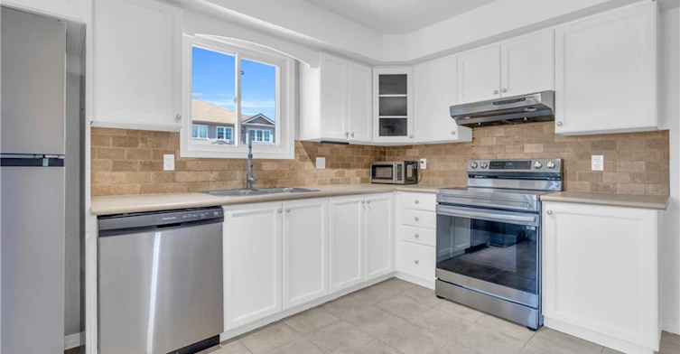 19B-50 Howe Drive, Kitchener, ON, N2E 0A2 - 11