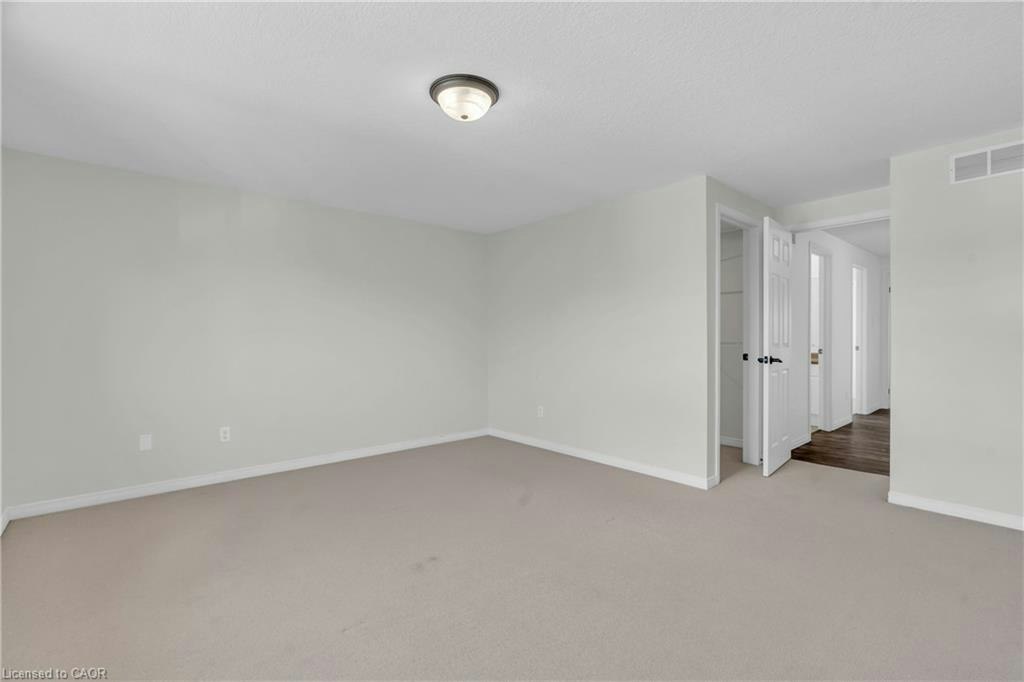 19B-50 Howe Drive, Kitchener, ON, N2E 0A2 - 17