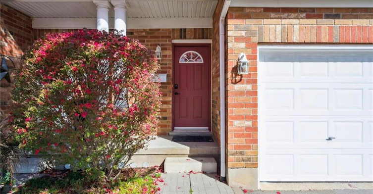 3-151 Clairfields Drive, Guelph, ON, N1L 1P5 - 2