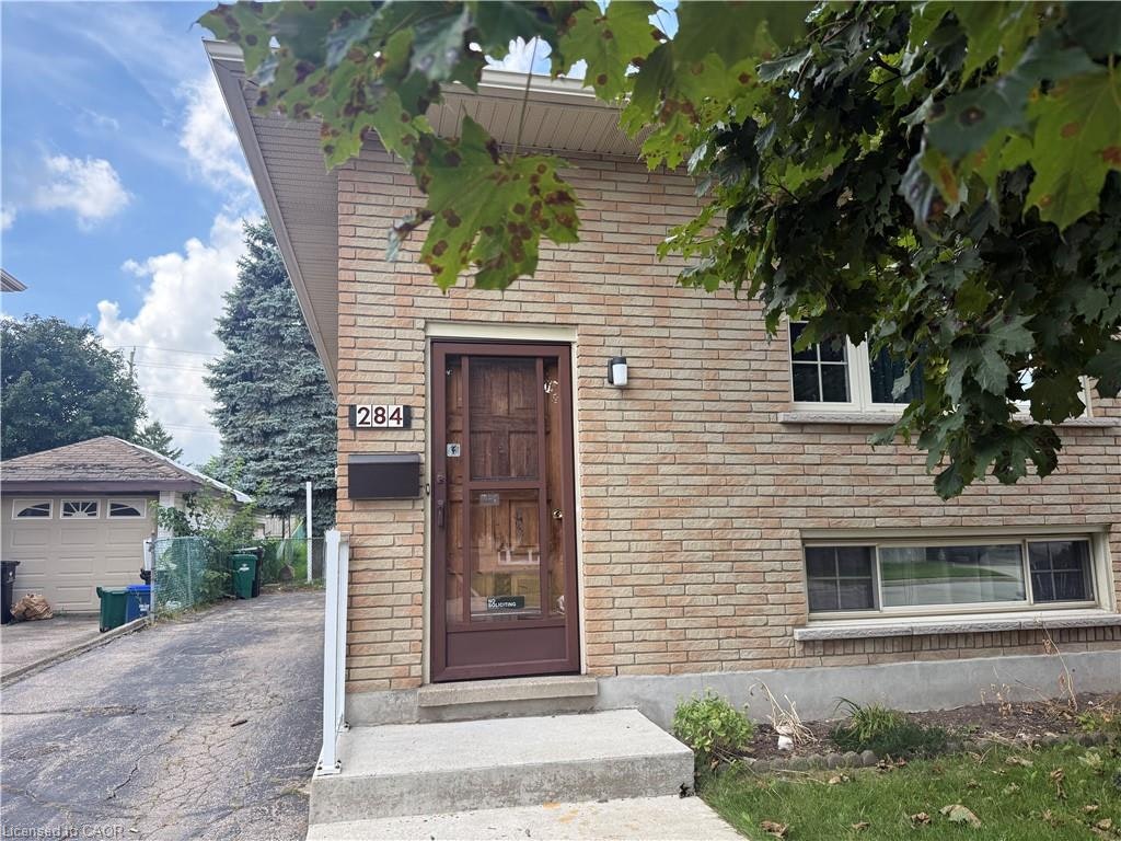 284 Bakersfield Drive, Cambridge, ON, N1R 6X7