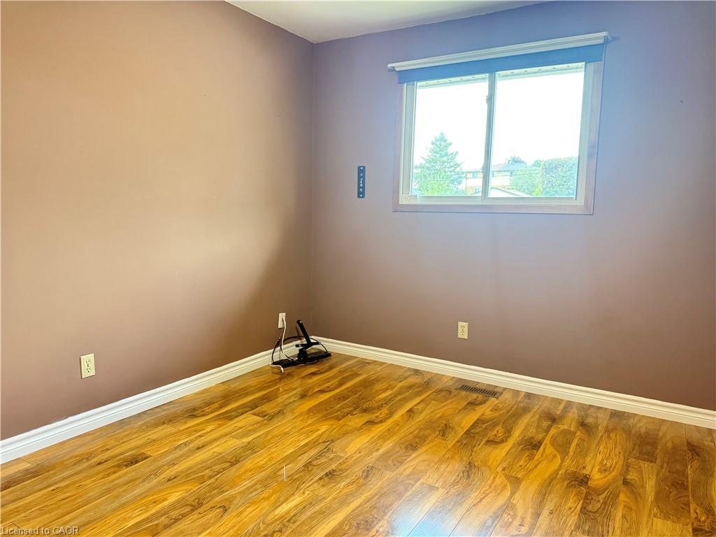 284 Bakersfield Drive, Cambridge, ON, N1R 6X7 - 9