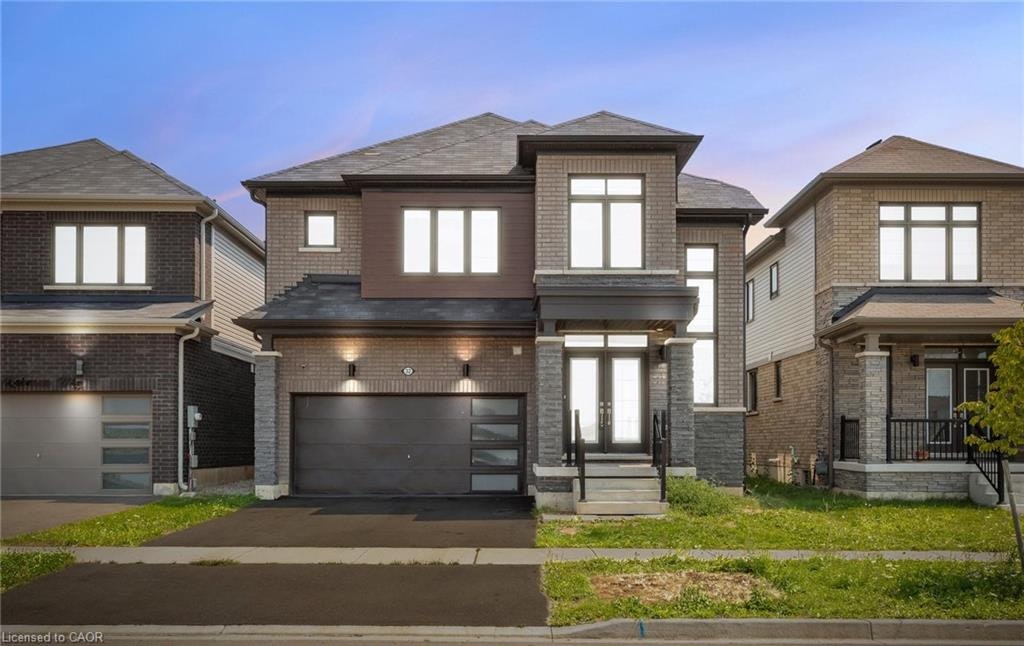 32 Rebecca Way, Cayuga, ON, N3W 0E1
