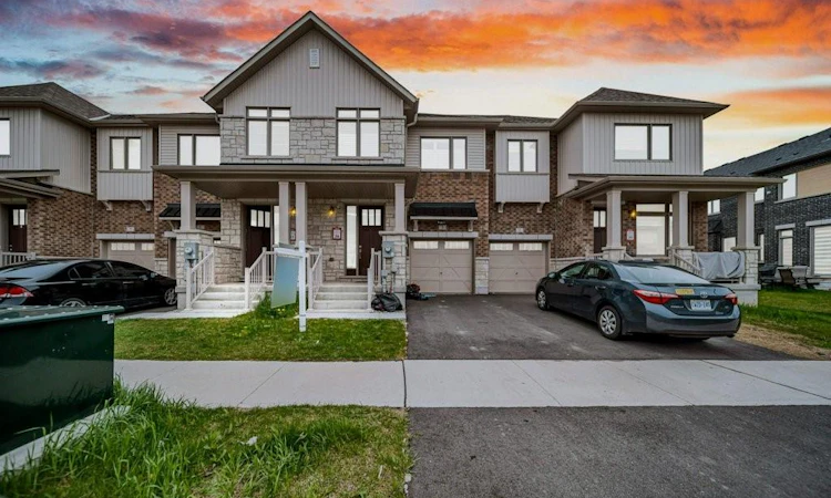 3 Capton Street