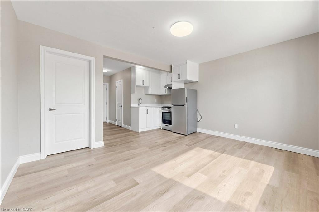 65 Sanford Avenue S, Hamilton, ON, L8M 2G7 - 5