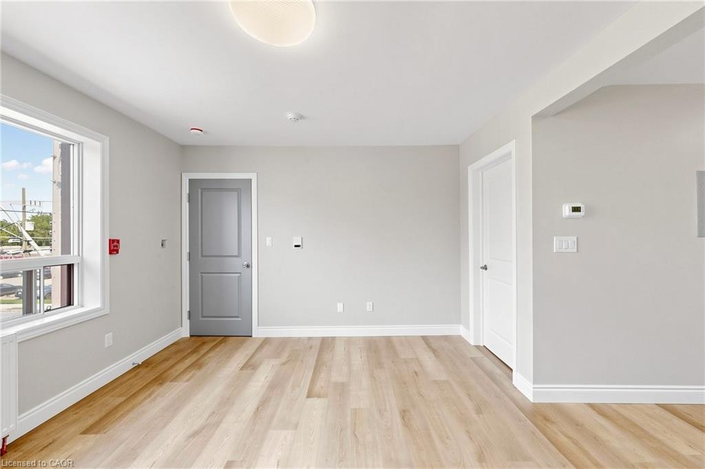 65 Sanford Avenue S, Hamilton, ON, L8M 2G7 - 3