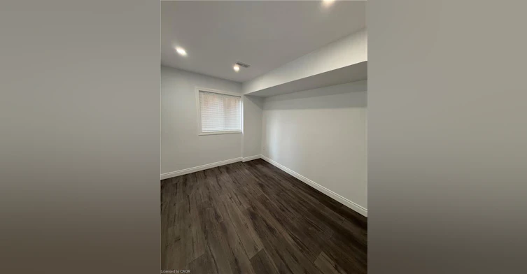 27 Deerfield Lane, Hamilton, ON, L9K 1R4 - 15