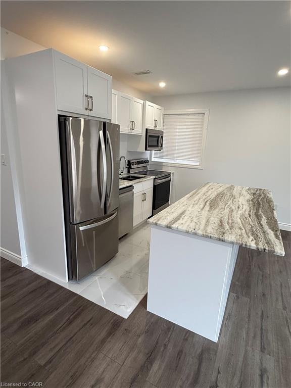 27 Deerfield Lane, Hamilton, ON, L9K 1R4 - 9