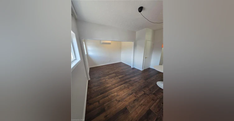 Second Floor-359 Barton Street E, Hamilton, ON, L8L 2X8 - 11